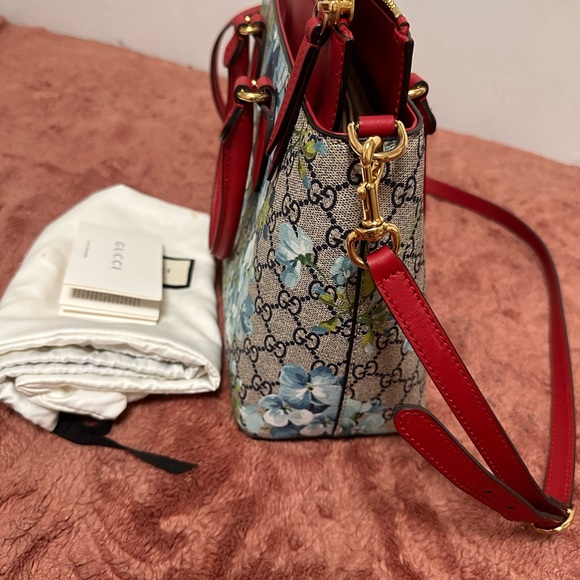 Authentic Gucci bag - Picture 3 of 6